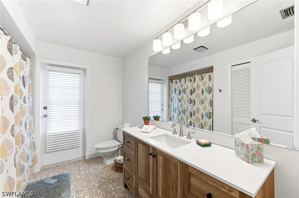 9981 Treasure Cay Lane Bonita Springs FL 34135