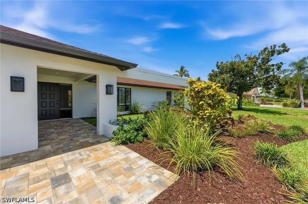 9981 Treasure Cay Lane Bonita Springs FL 34135