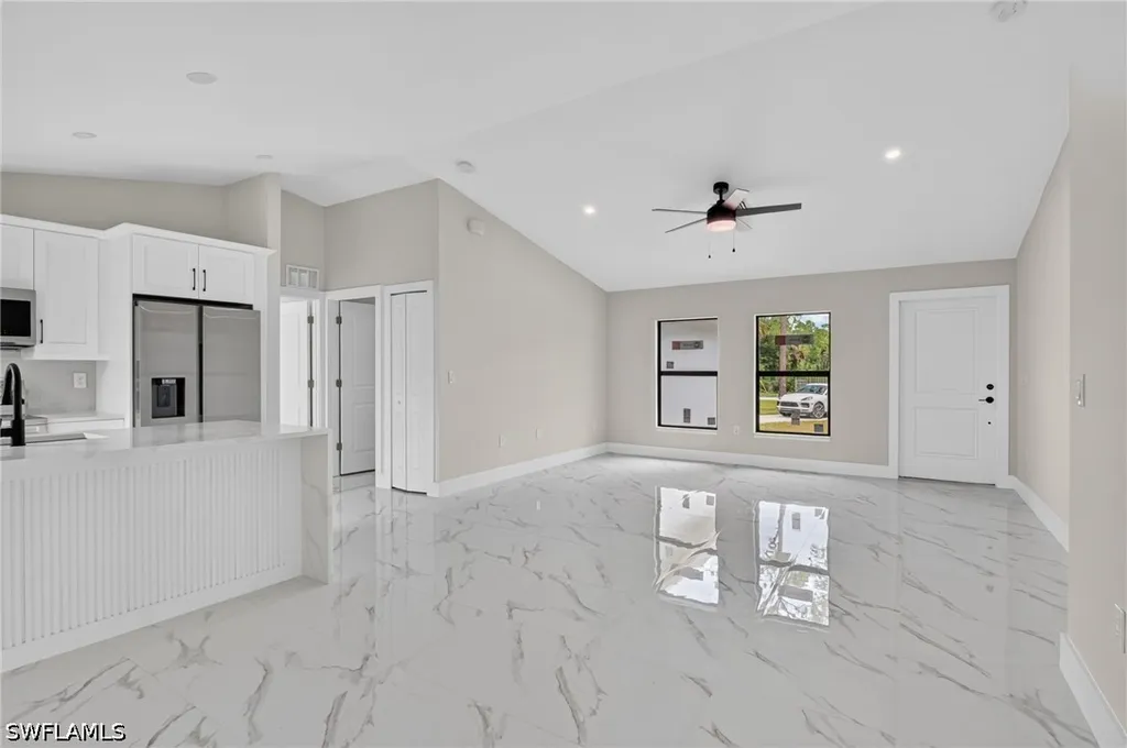 436 41st Avenue NE Naples FL 34120