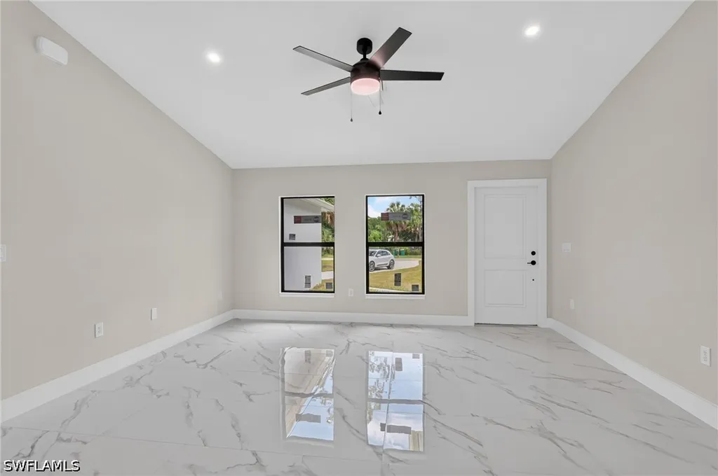 436 41st Avenue NE Naples FL 34120