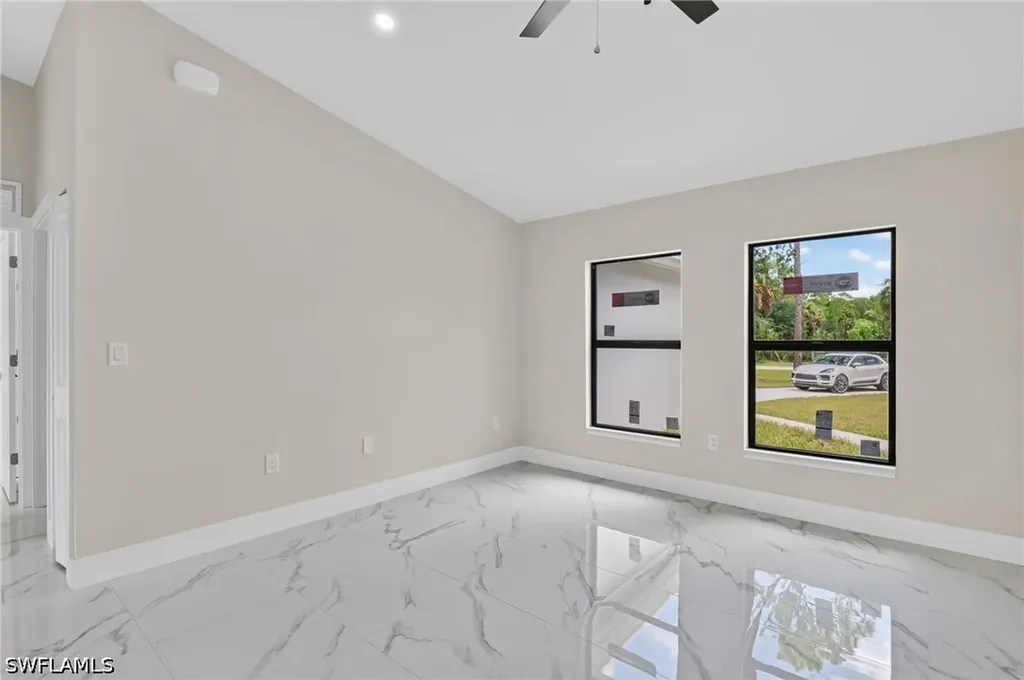 436 41st Avenue NE Naples FL 34120