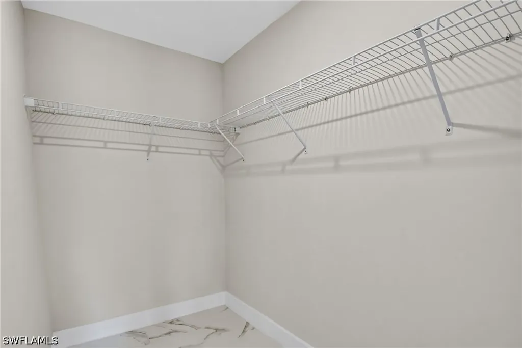 436 41st Avenue NE Naples FL 34120
