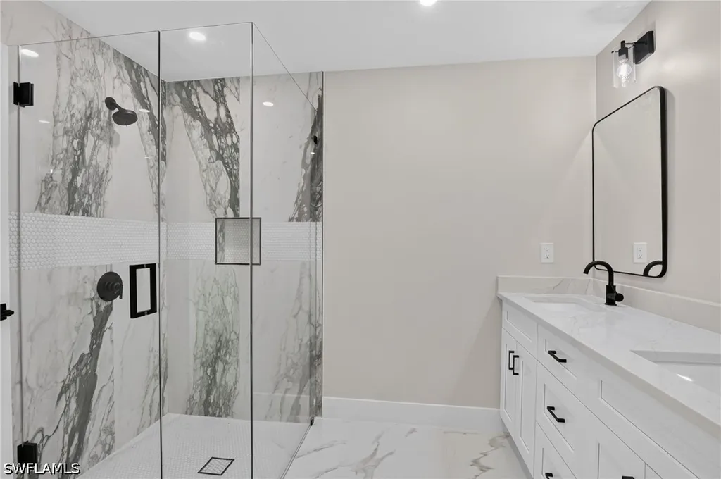 436 41st Avenue NE Naples FL 34120