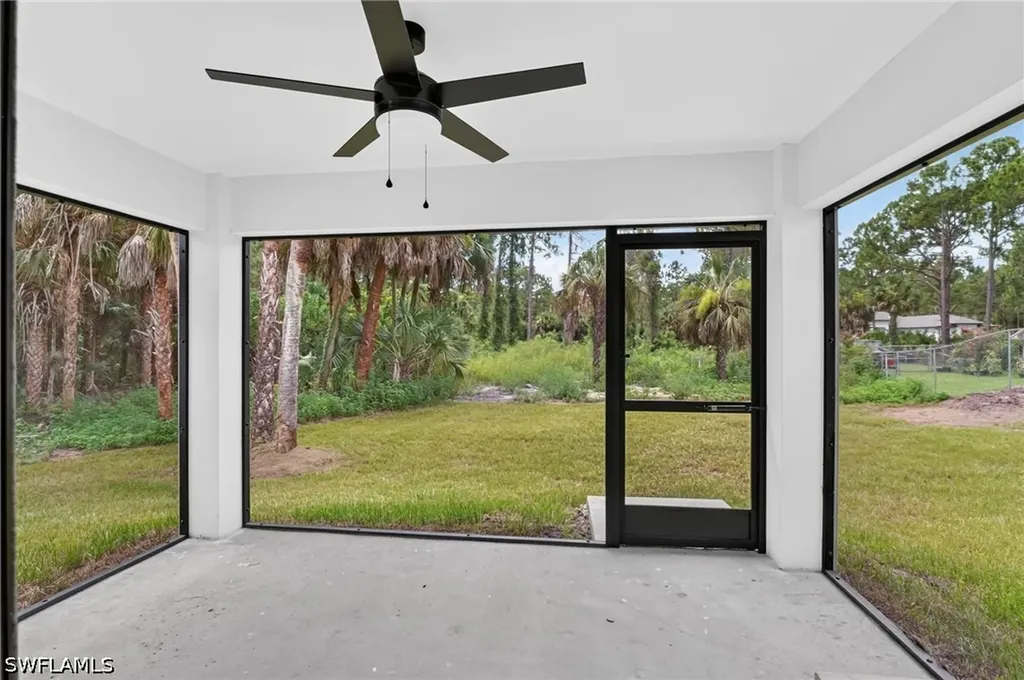 436 41st Avenue NE Naples FL 34120
