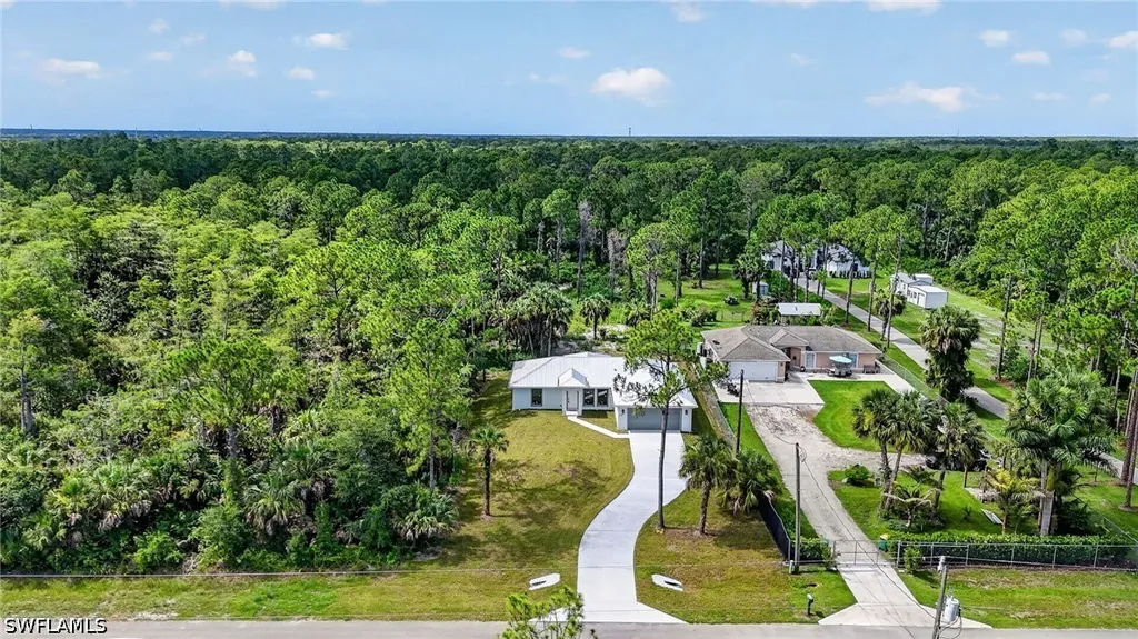 436 41st Avenue NE Naples FL 34120