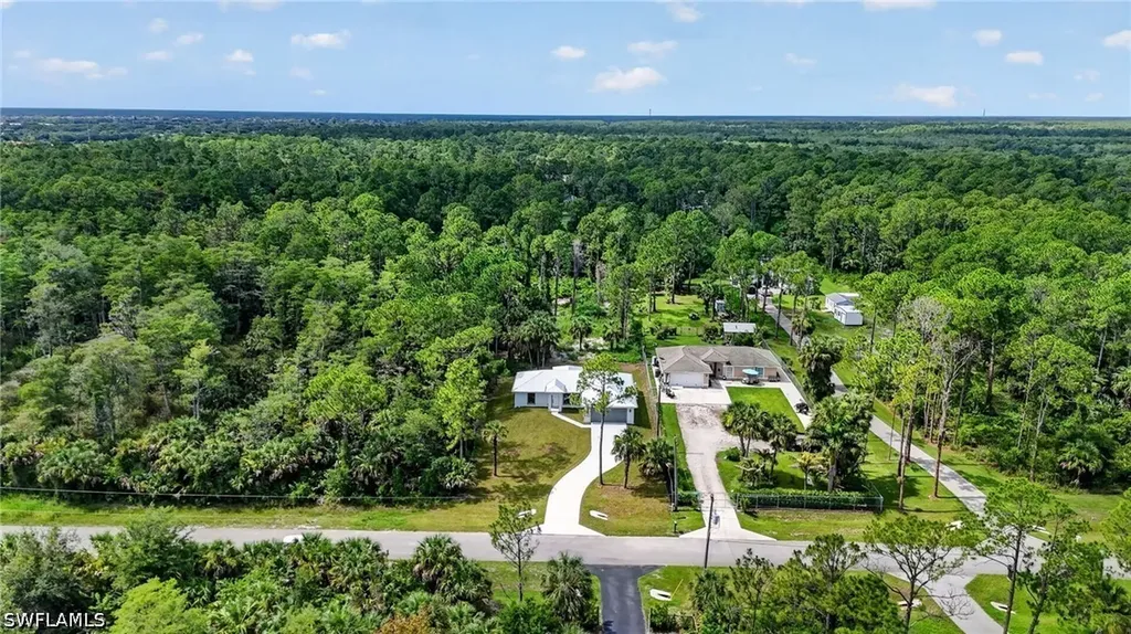 436 41st Avenue NE Naples FL 34120