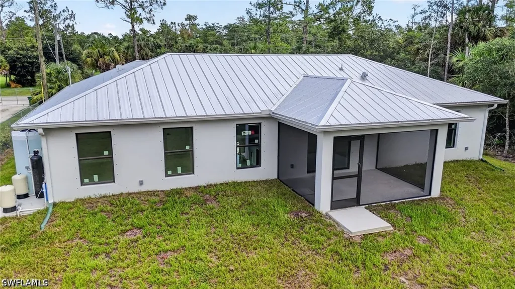 436 41st Avenue NE Naples FL 34120