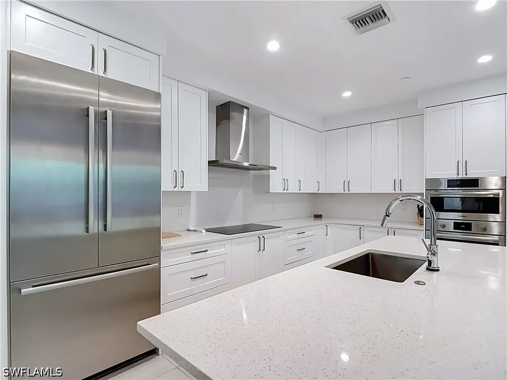 1115 Central Avenue Naples FL 34102