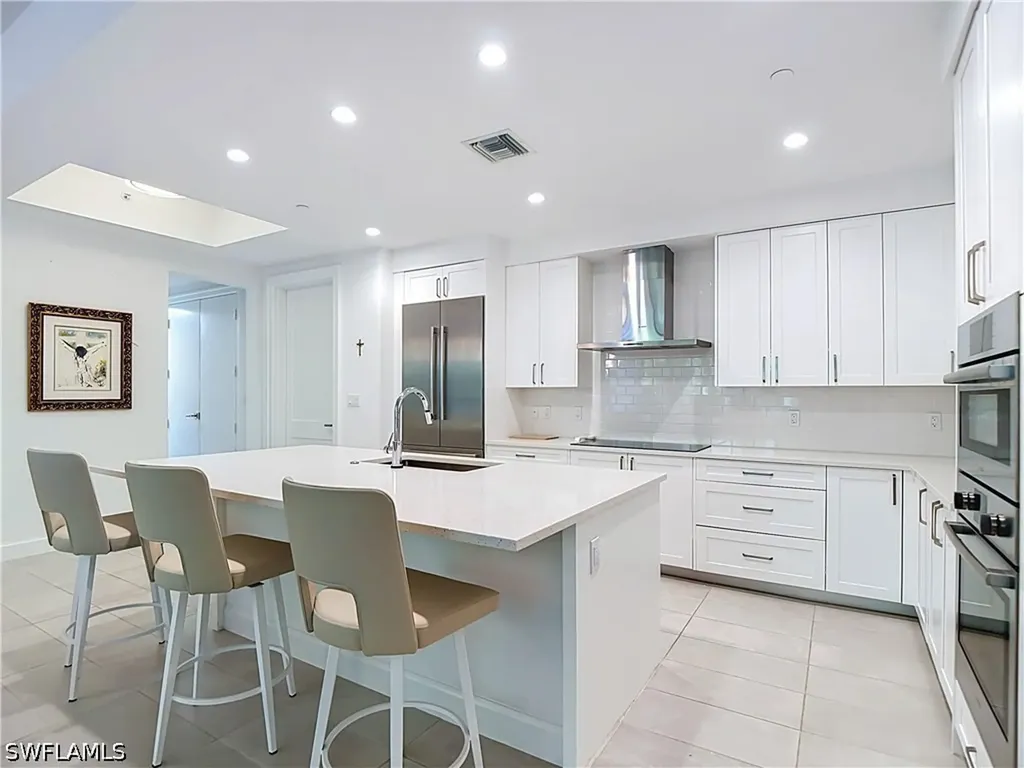 1115 Central Avenue Naples FL 34102