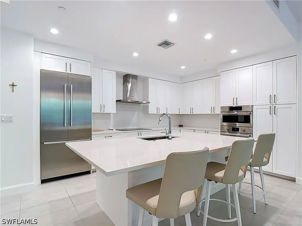 1115 Central Avenue Naples FL 34102