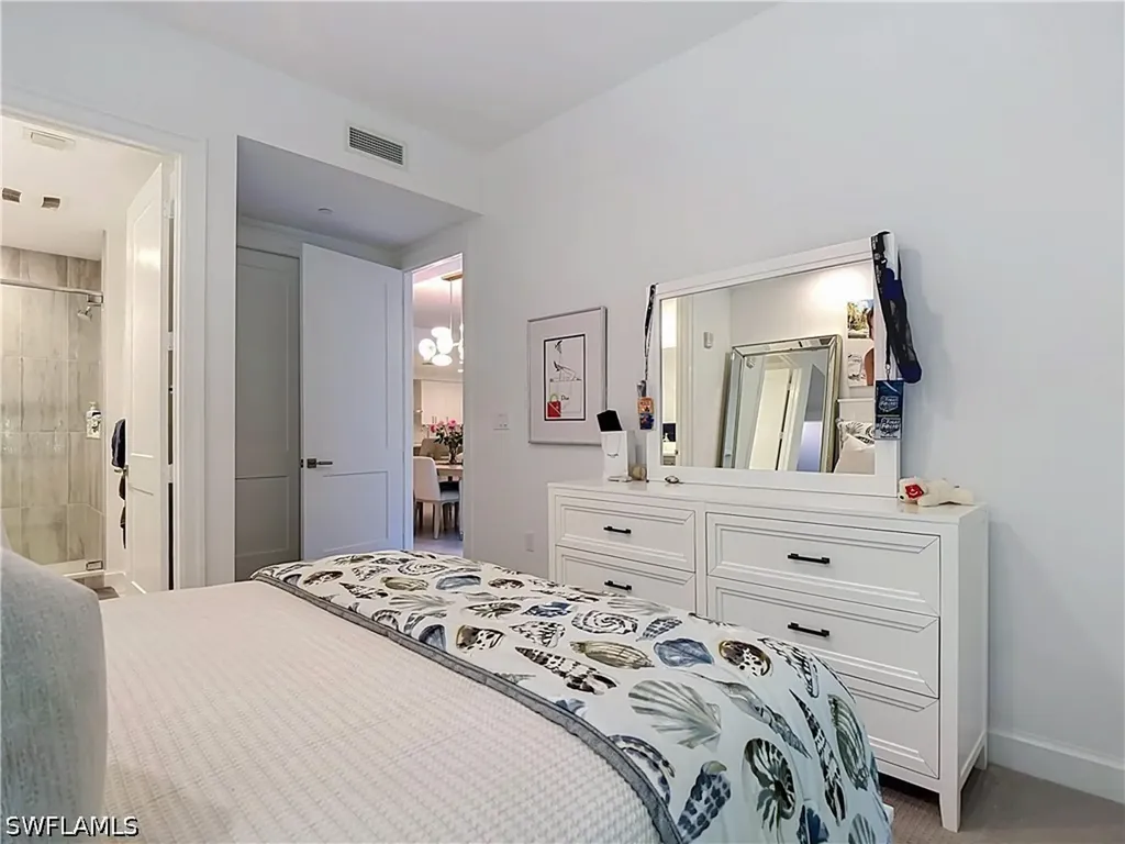 1115 Central Avenue Naples FL 34102