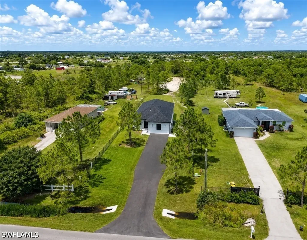 4147 64th Avenue NE Naples FL 34120
