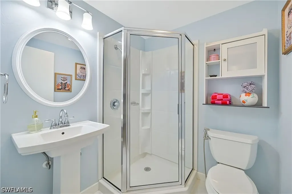8719 Crest Lane Fort Myers FL 33907