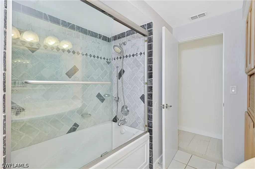 8719 Crest Lane Fort Myers FL 33907