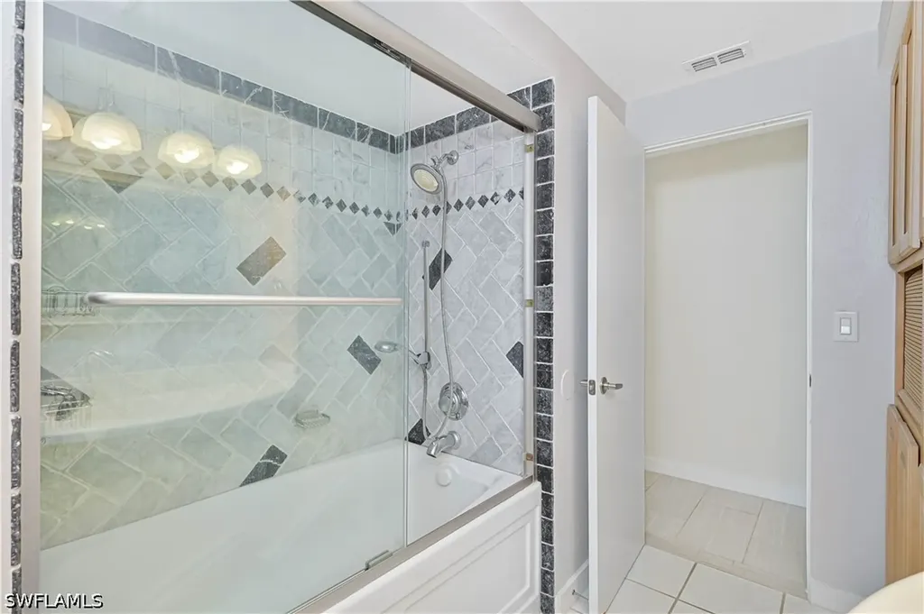 8719 Crest Lane Fort Myers FL 33907