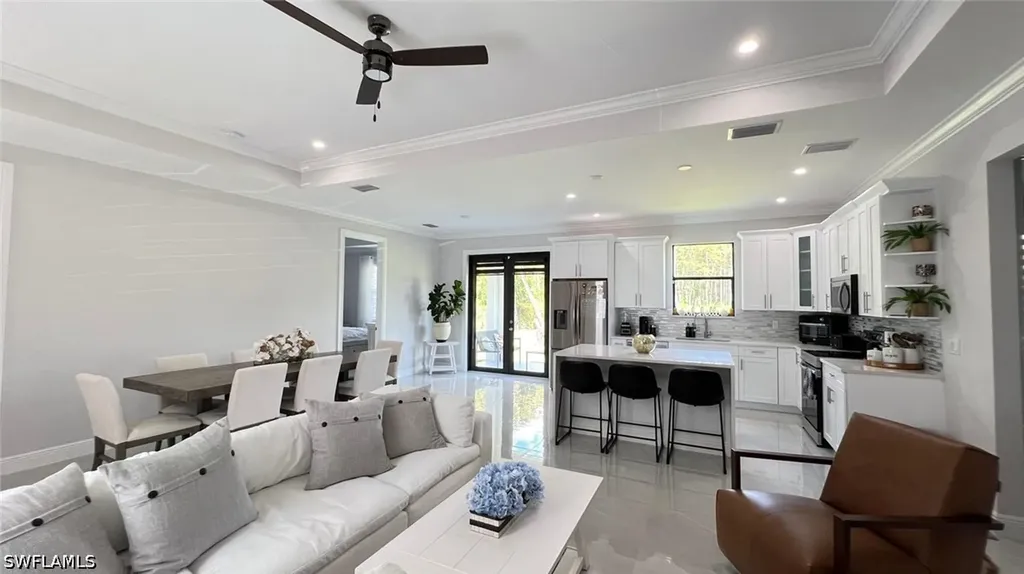 3459 27th Avenue NE Naples FL 34120