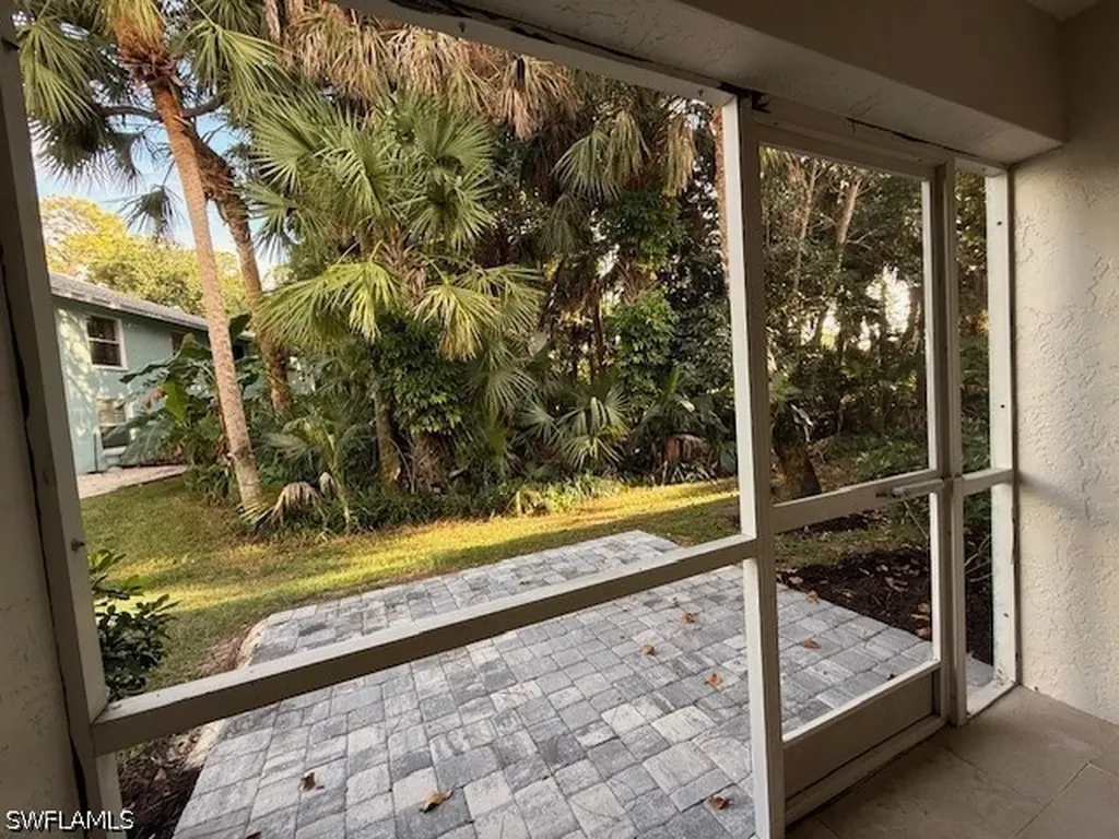 28280 Pine Haven Way Bonita Springs FL 34135