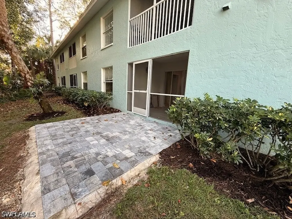 28280 Pine Haven Way Bonita Springs FL 34135