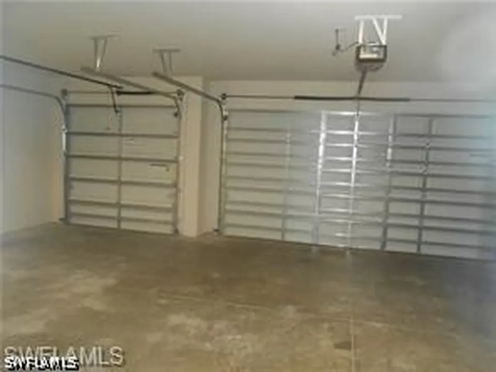 1901 SE 21st Terrace Cape Coral FL 33990