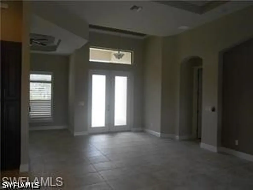 1901 SE 21st Terrace Cape Coral FL 33990
