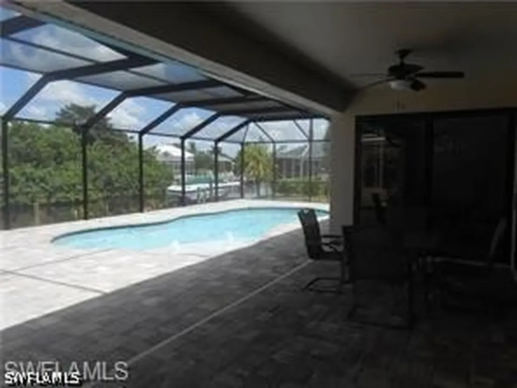 1901 SE 21st Terrace Cape Coral FL 33990