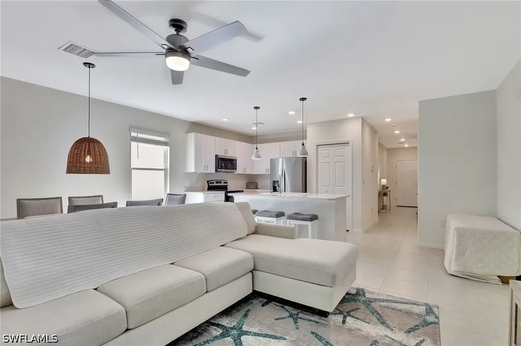 15489 Wildflower Circle Naples FL 34119