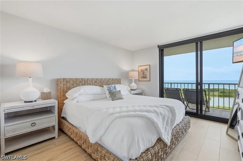 440 Seaview Court Marco Island FL 34145