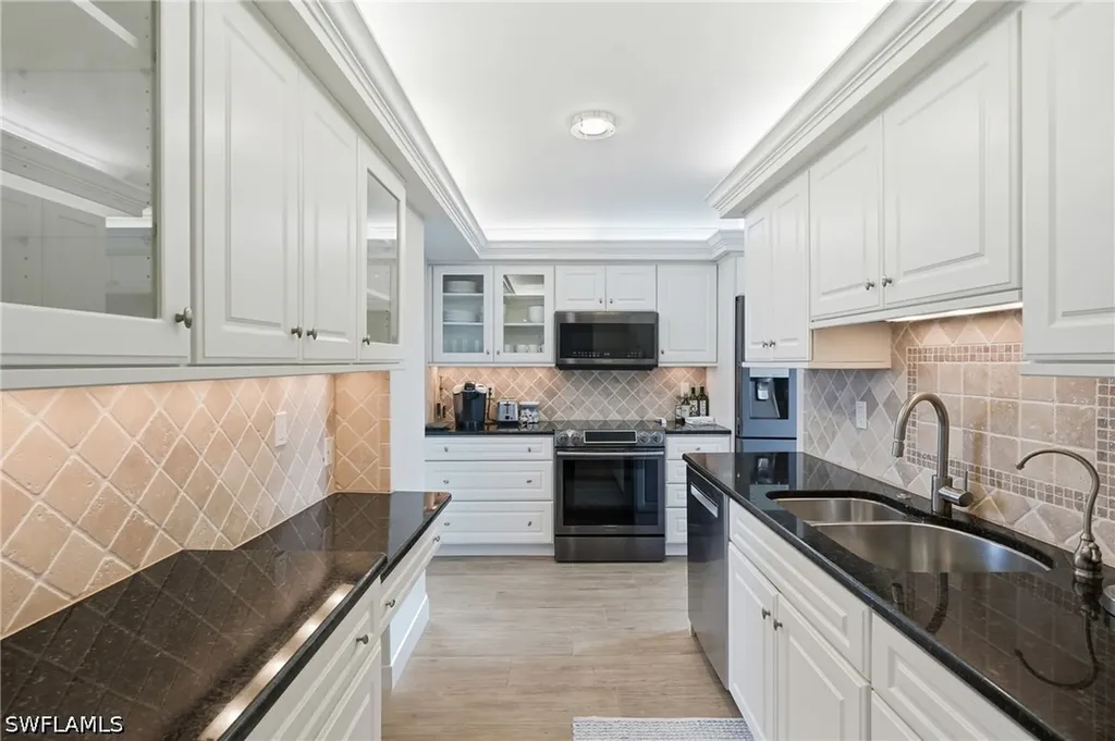 440 Seaview Court Marco Island FL 34145