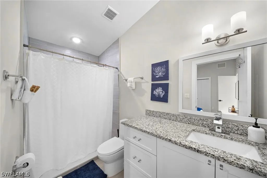 3260 Woodside Avenue Naples FL 34112