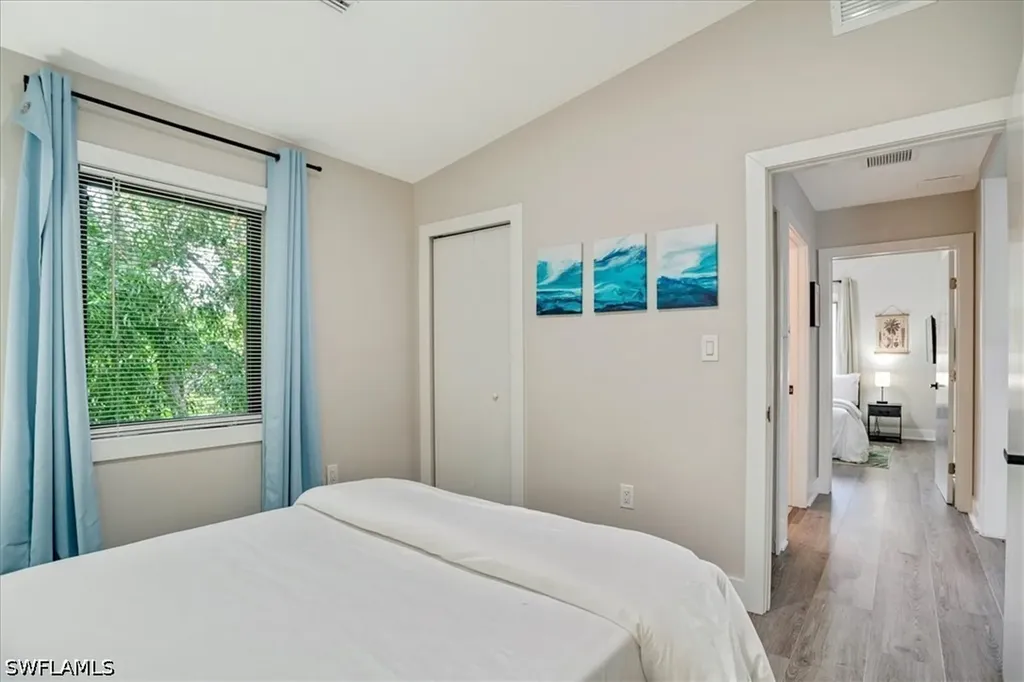 3260 Woodside Avenue Naples FL 34112