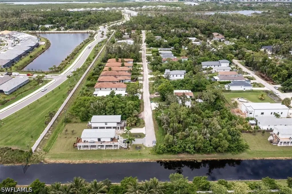 3260 Woodside Avenue Naples FL 34112