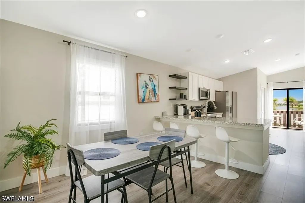 3260 Woodside Avenue Naples FL 34112