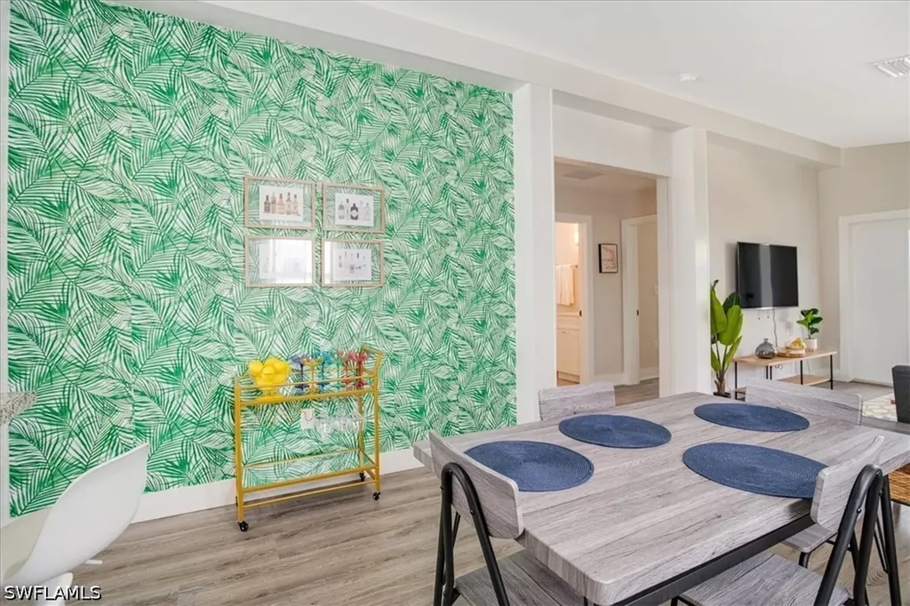 3260 Woodside Avenue Naples FL 34112