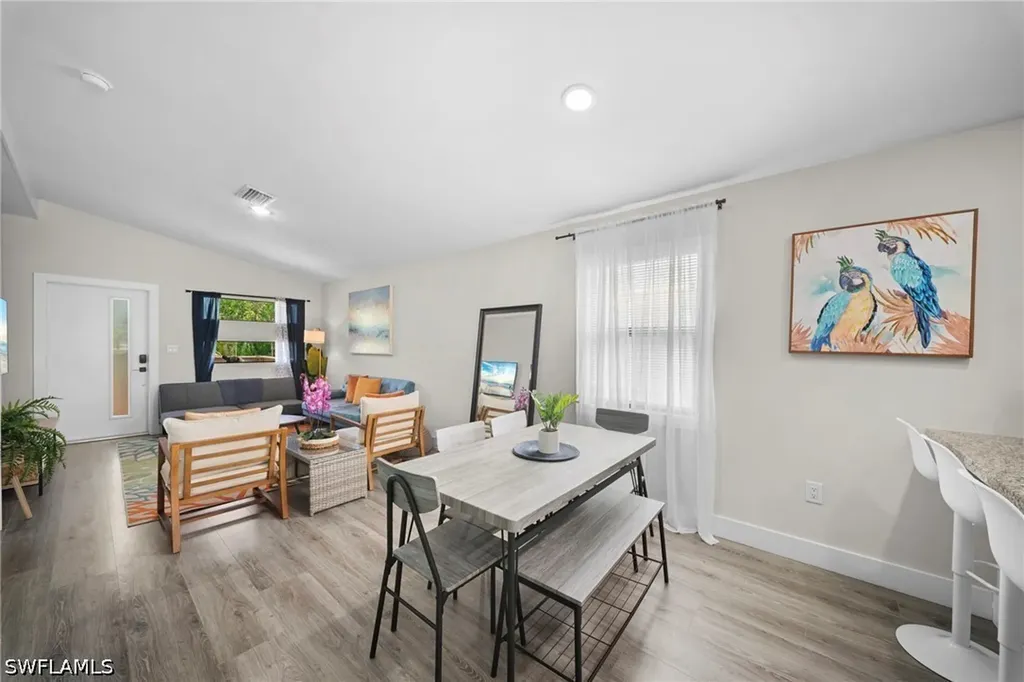 3260 Woodside Avenue Naples FL 34112