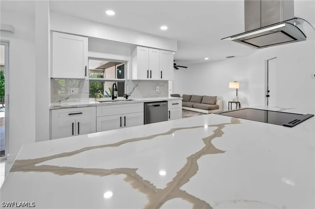 6055 Macbeth Lane Fort Myers FL 33908