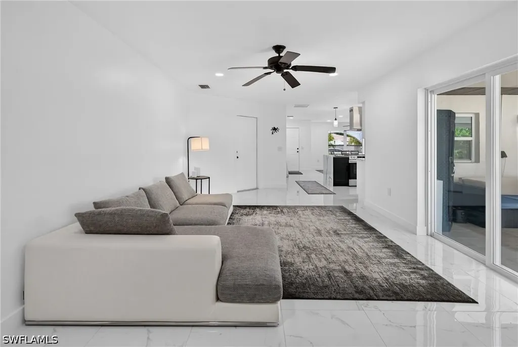 6055 Macbeth Lane Fort Myers FL 33908