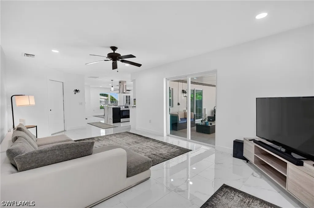 6055 Macbeth Lane Fort Myers FL 33908