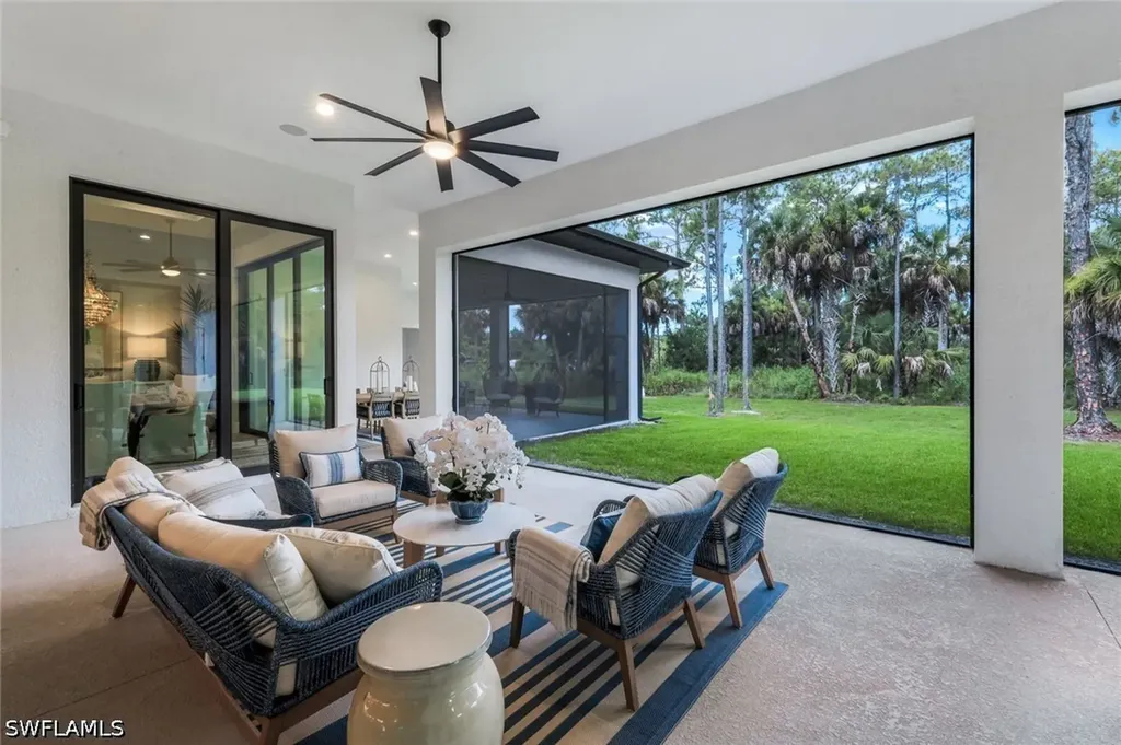 933 11th Street SW Naples FL 34117