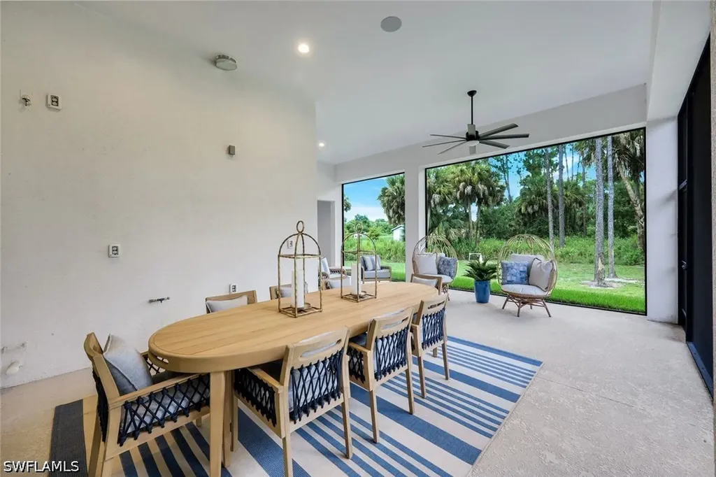933 11th Street SW Naples FL 34117