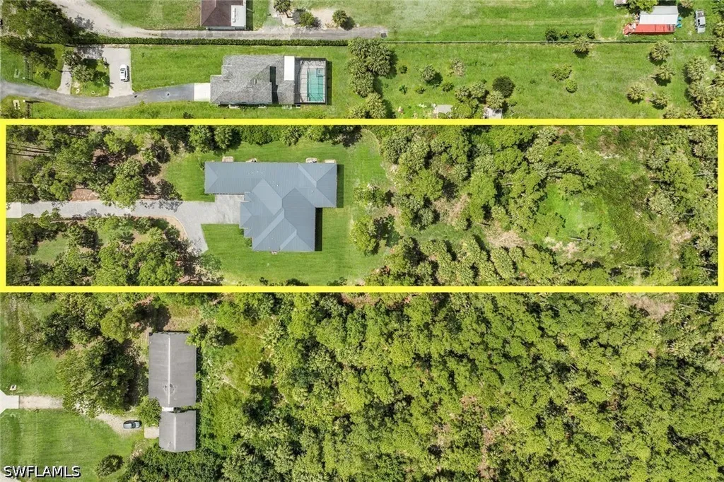 933 11th Street SW Naples FL 34117