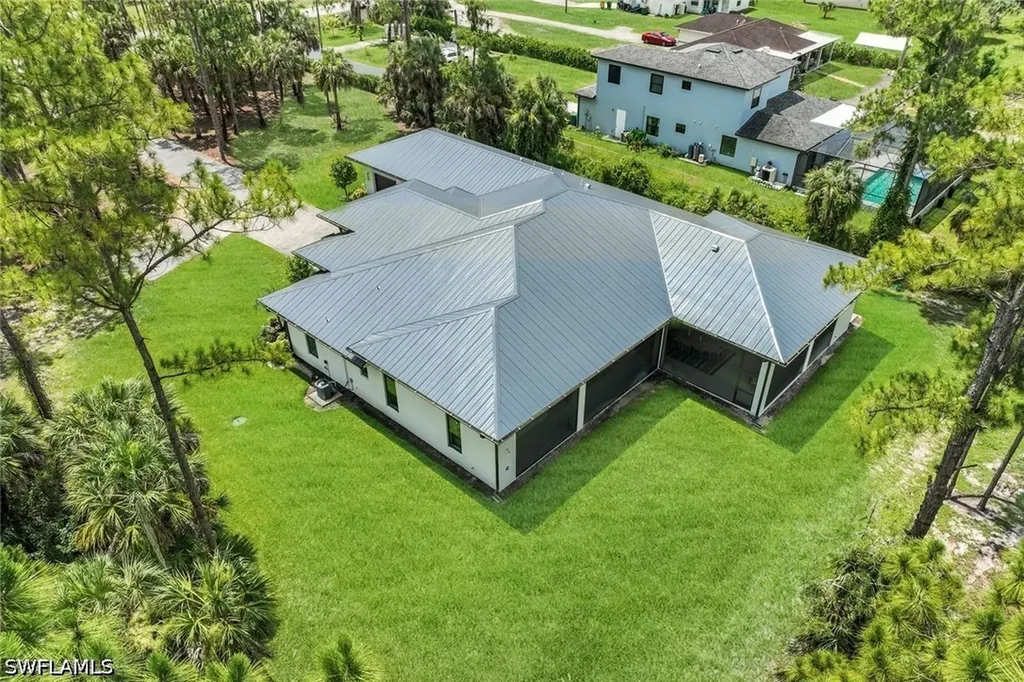 933 11th Street SW Naples FL 34117