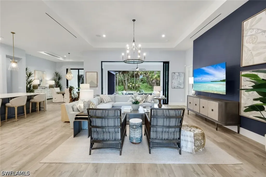 933 11th Street SW Naples FL 34117