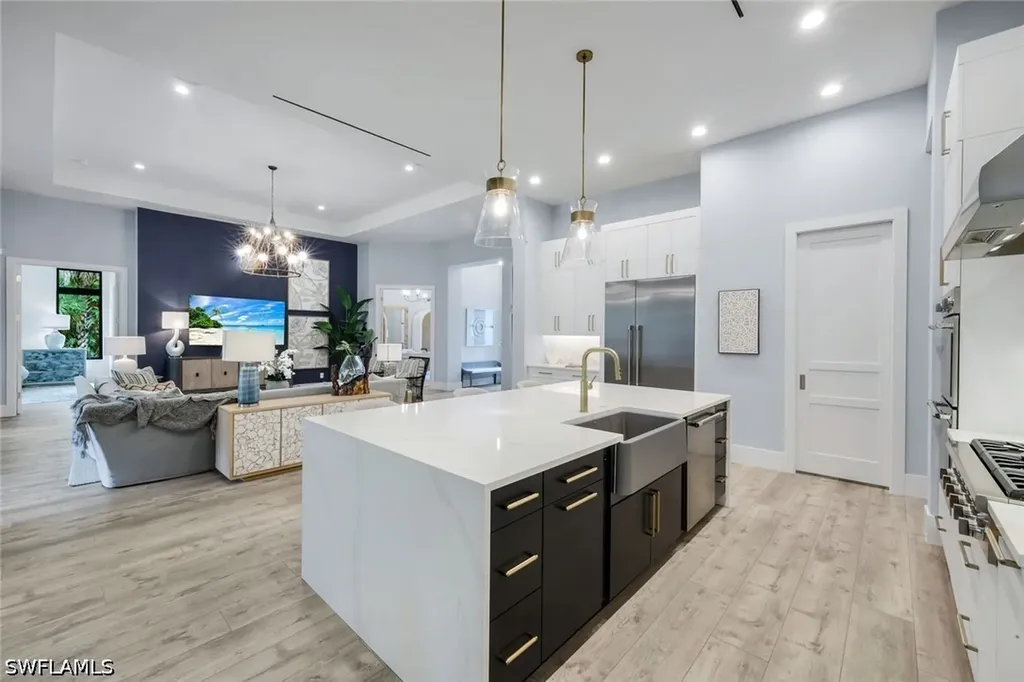 933 11th Street SW Naples FL 34117