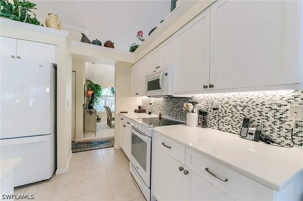 2059 Imperial Circle Naples FL 34110