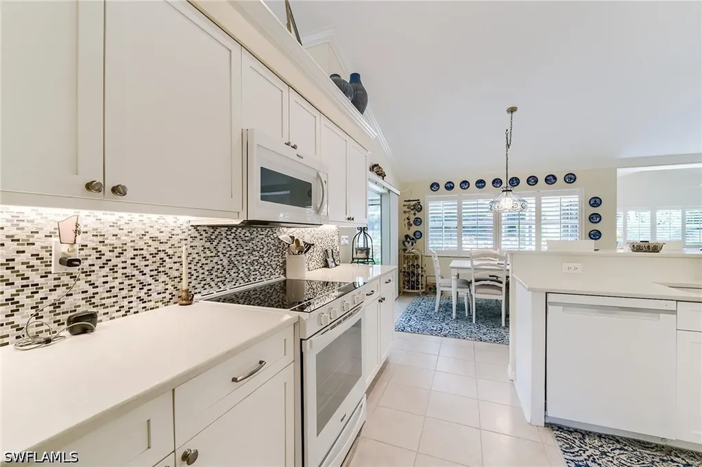 2059 Imperial Circle Naples FL 34110