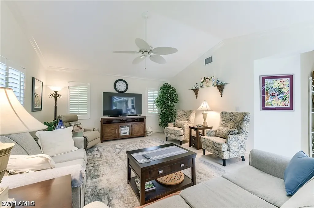 2059 Imperial Circle Naples FL 34110