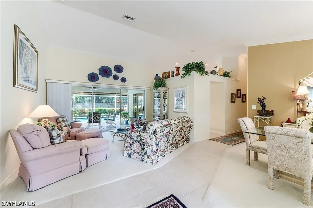 2059 Imperial Circle Naples FL 34110