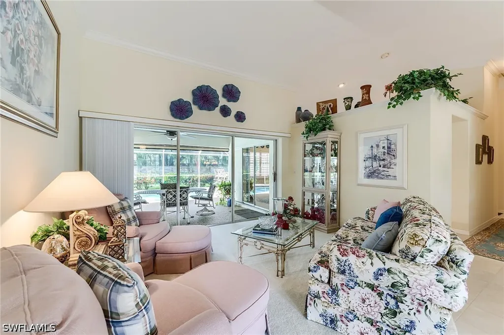 2059 Imperial Circle Naples FL 34110