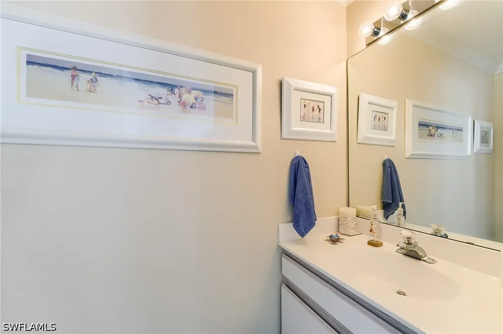 2059 Imperial Circle Naples FL 34110