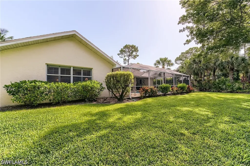 2059 Imperial Circle Naples FL 34110